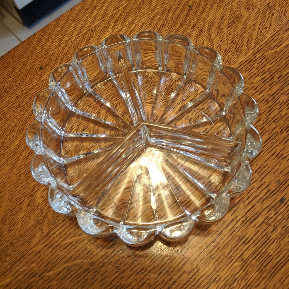 Beautiful vintage clear Crystal glass round serving tray with 3 separate areas